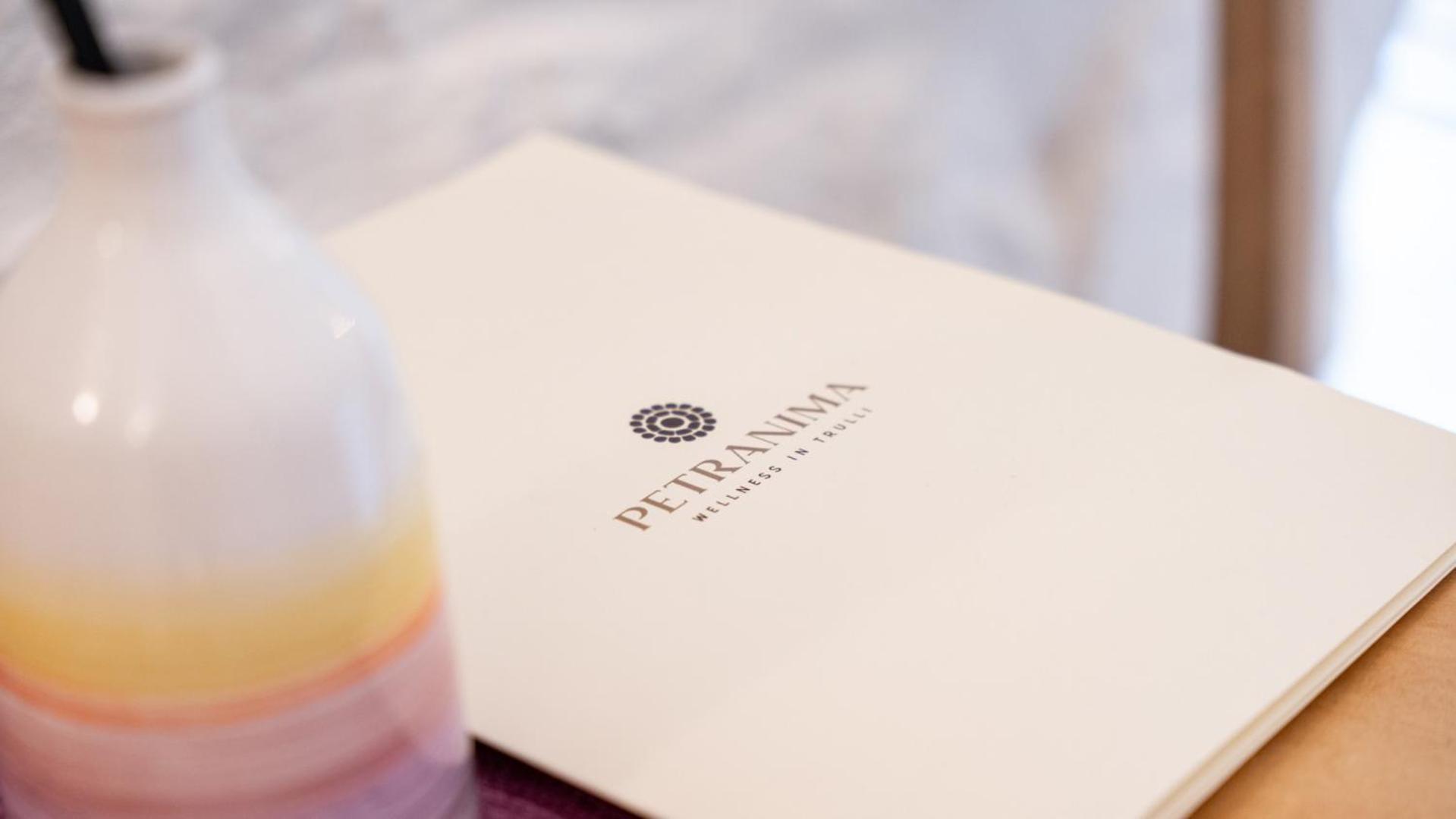オストゥーニ Petranima Wellness In Trulli Bed & Breakfast エクステリア 写真