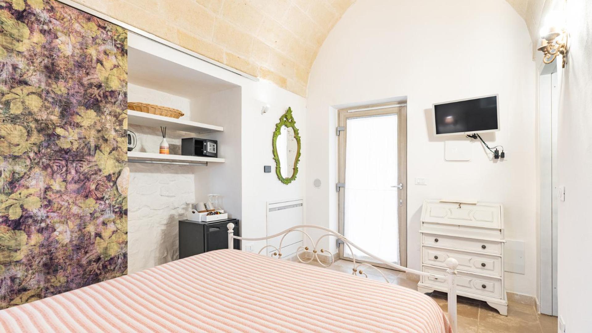 オストゥーニ Petranima Wellness In Trulli Bed & Breakfast エクステリア 写真